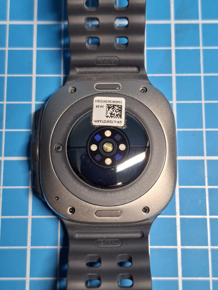 SAMSUNG Galaxy Watch Ultra