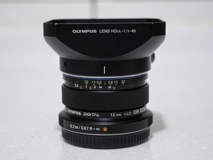 Olympus 12mm f2.0 黑鏡