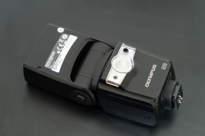 Olympus FL-600R閃燈