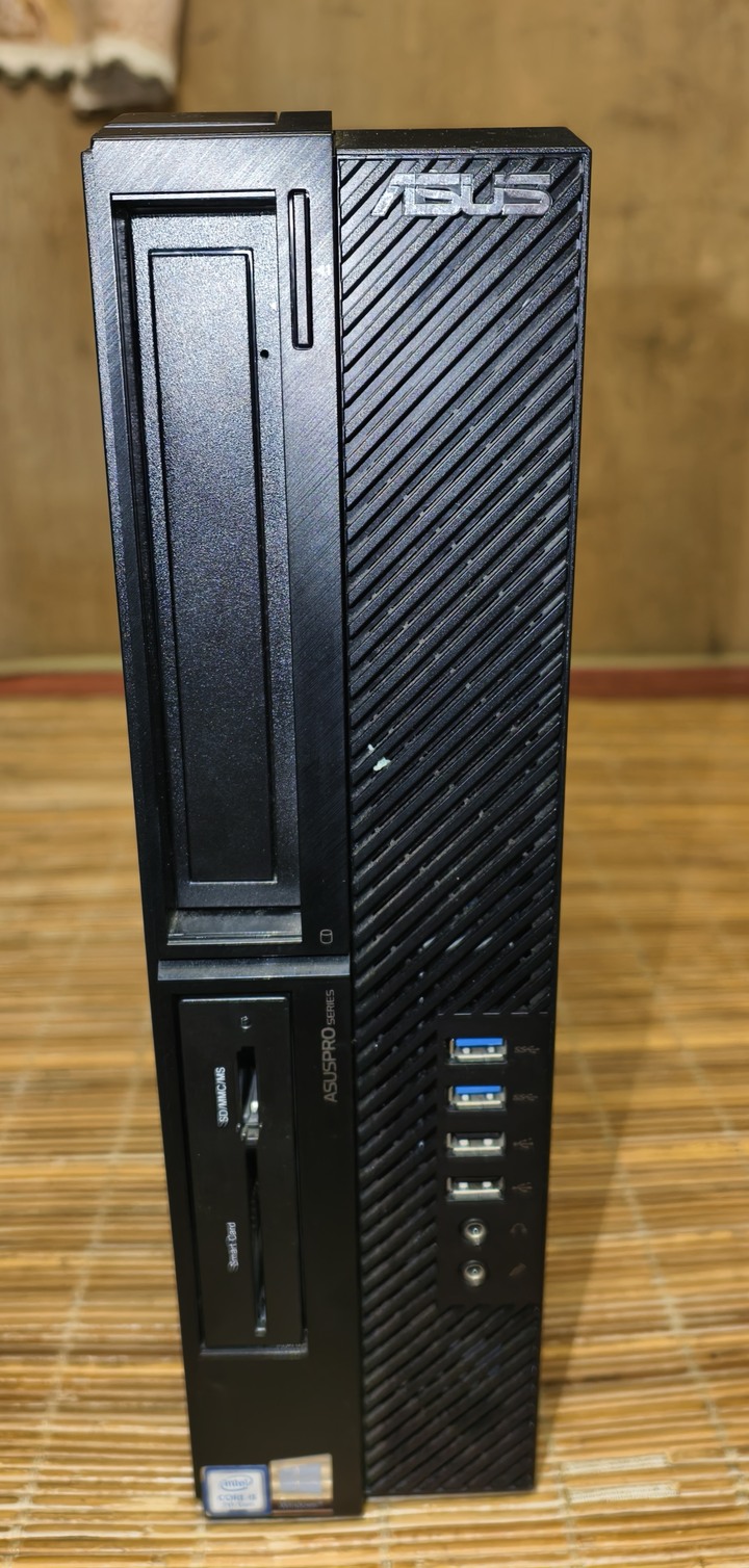 華碩主機 I7-7700/8G/120G SSD D520MT-K主板