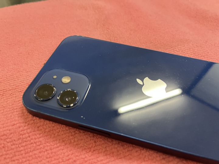 IPHONE12 128g藍 手機順暢