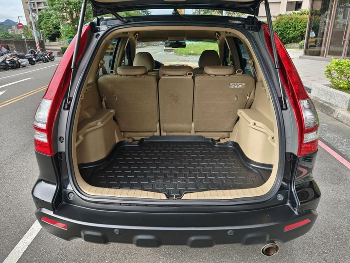 售2009年 HONDA 本田 CRV 休旅車 加裝安卓導航機