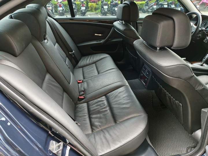 2010年式 BMW 520D 新款引擎 只跑13萬公里