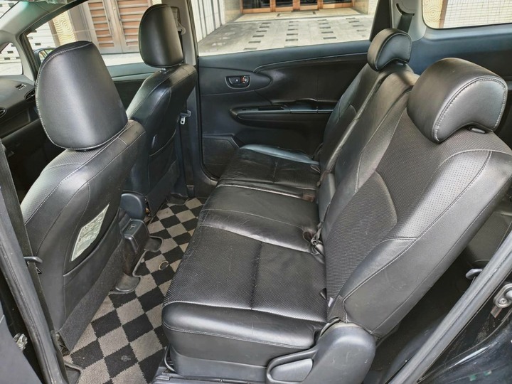 2012年 TOYOTA WISH 7人座 車況正常