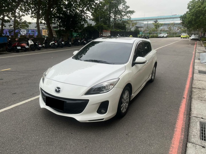 2014年 MAZDA 3 馬3 2.0 五門掀背頂級款