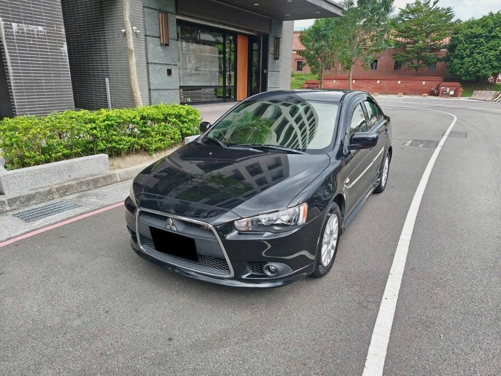2012年 三菱 FORTIS IO版 1.8 八代 鯊魚頭
