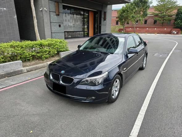 2010年式 BMW 520D 新款引擎 只跑13萬公里