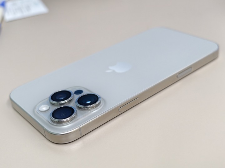 Apple iPhone 16 Pro Max 256GB 原鈦
