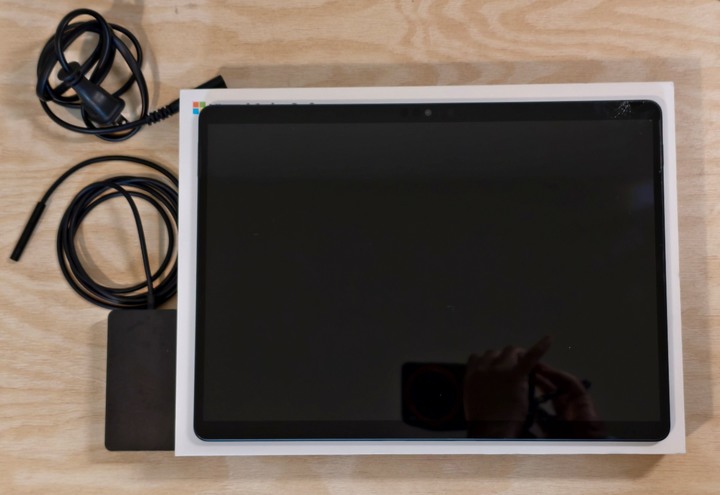 Microsoft 微軟 Surface Pro 8 i5/16/256