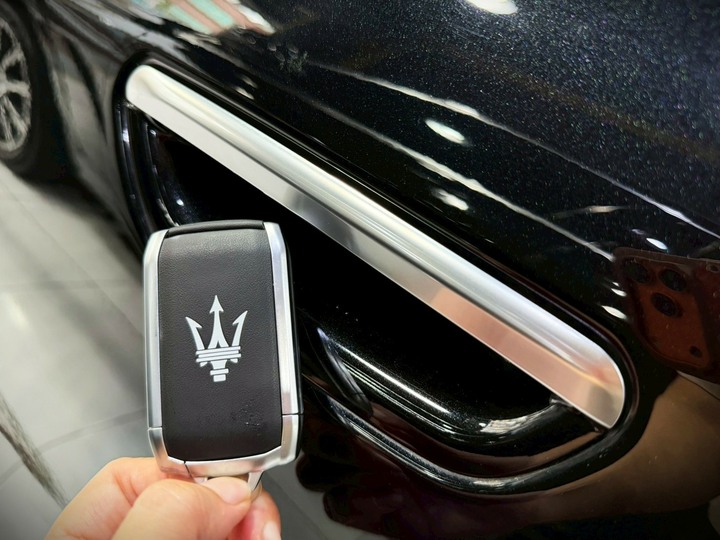 2023年 Maserati Grecale【總代理 48V輕油電】