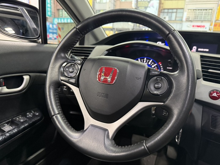 2013年 Honda Civic【1.8VTi版 安卓影音】