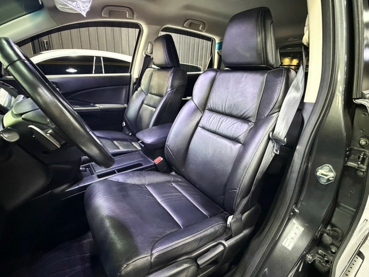 2013年 Honda CR-V【2.4VTi版 里程僅跑7萬】