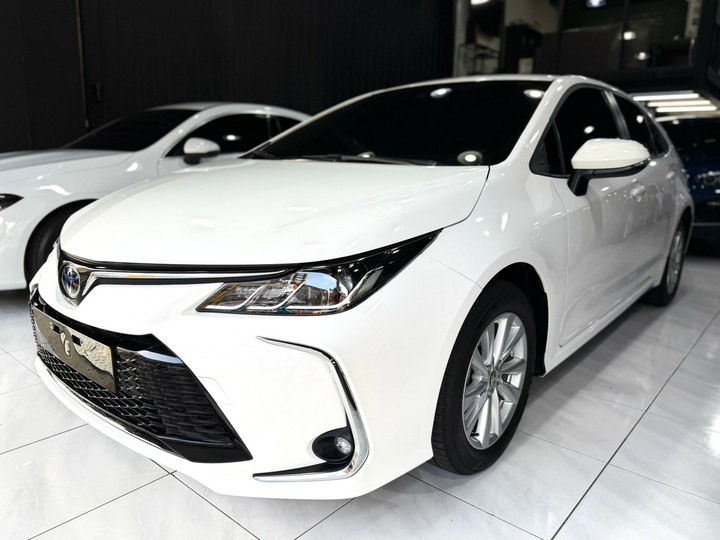 2024年 Toyota Altis【豪華配備 里程僅跑2萬】