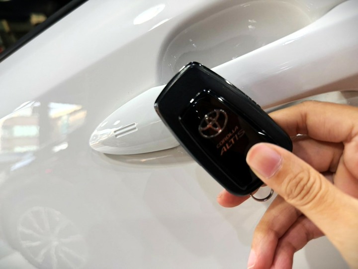 2024年 Toyota Altis【豪華配備 里程僅跑2萬】