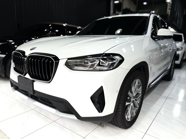 2022年 BMW X3 20i G01【總代理 小改款 里程僅跑3萬7】