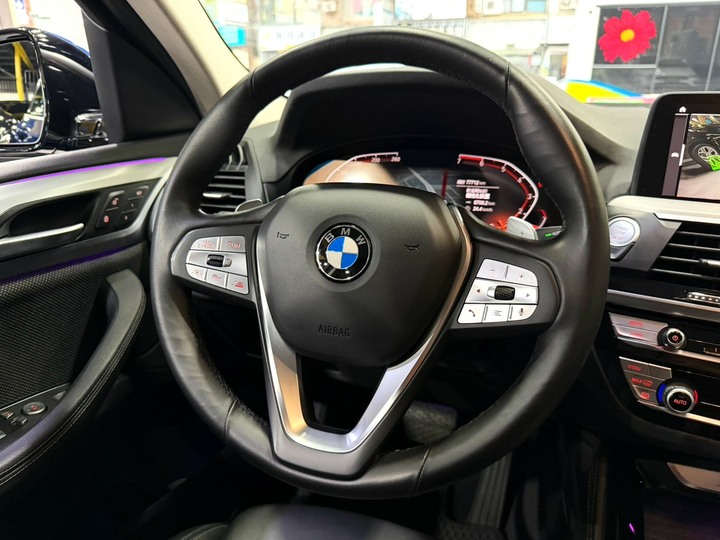2019年 BMW X4-20i【總代理 G02 運動版】