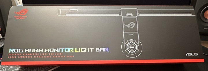 ROG Aura Monitor Light Bar ALB01 螢幕掛燈
