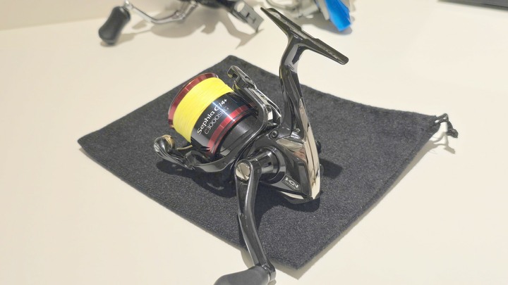 Shimano 17 Sephia CI4+ C3000SHG (03713)捲線器