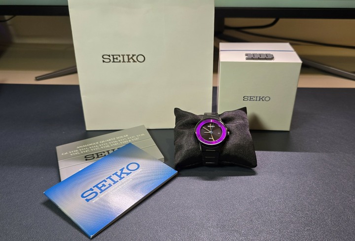 Seiko 太陽能手錶 (全新)