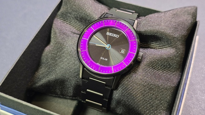 Seiko 太陽能手錶 (全新)