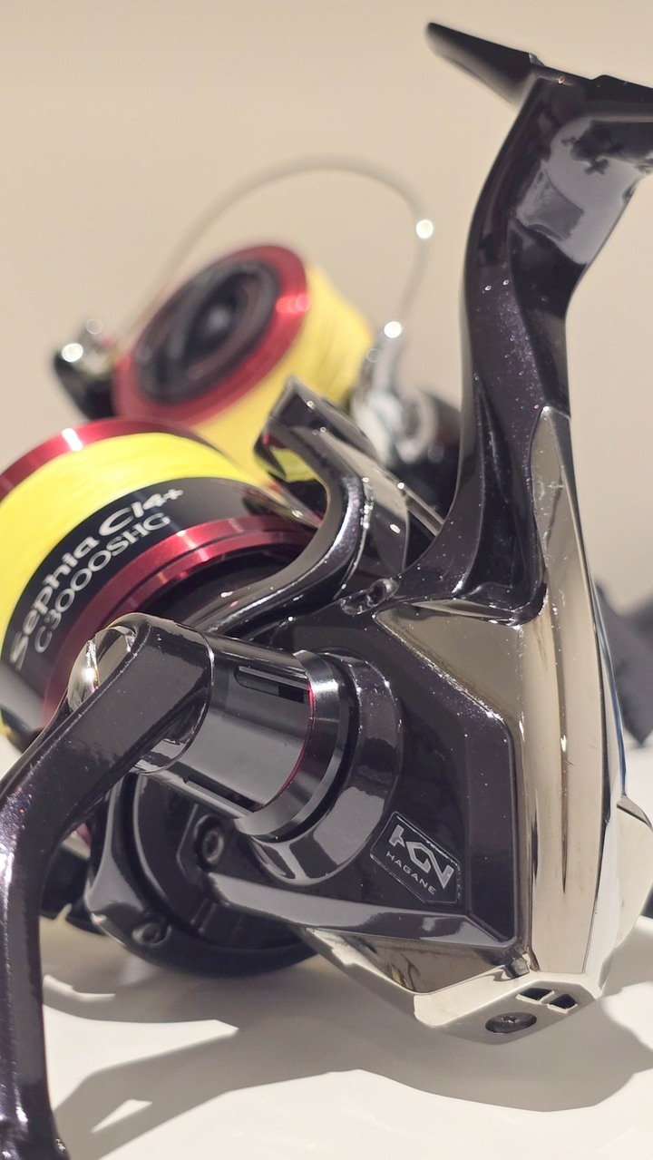 Shimano 17 Sephia CI4+ C3000SHG (03713)捲線器