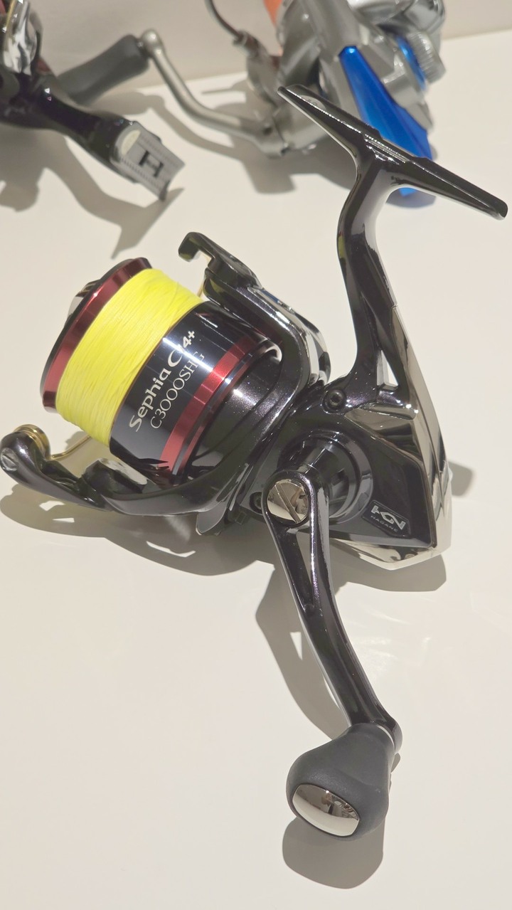 Shimano 17 Sephia CI4+ C3000SHG (03713)
