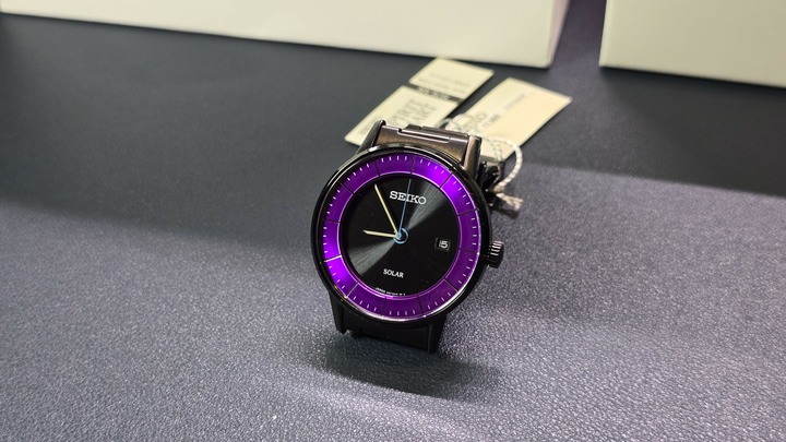 Seiko 太陽能手錶 (全新)