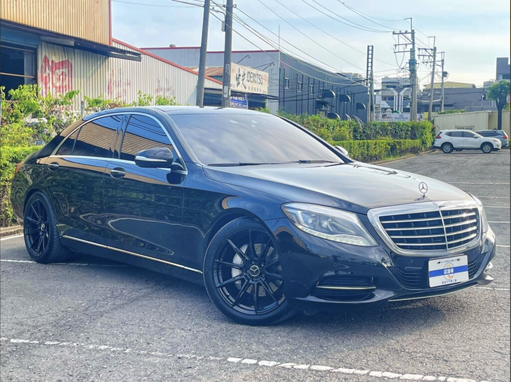 2014 M-Benz S350d LWB長軸版【 陸地頭等座艙/ 後座尊榮旗艦版 】