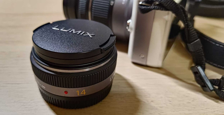 台中售Panasonic DMC-GF3 白色雙鏡套組-品項極佳