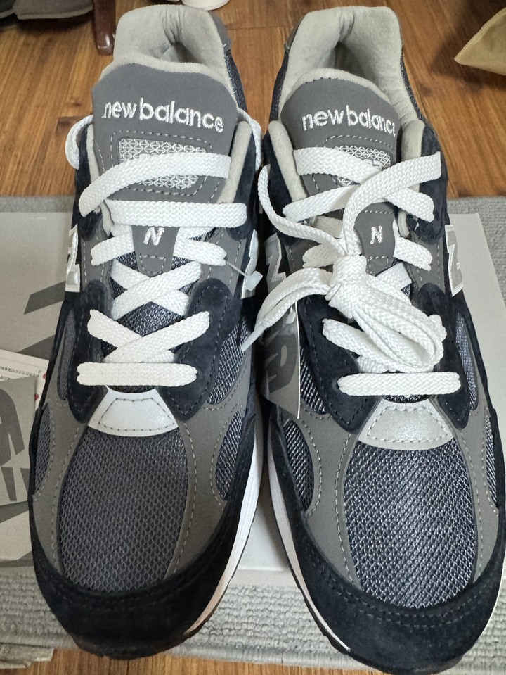 NEW BALANCE992NY