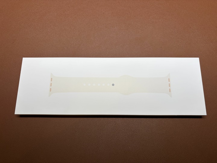 Apple Watch 46 公釐淡胭粉色運動型錶帶 - M/L 全新未拆