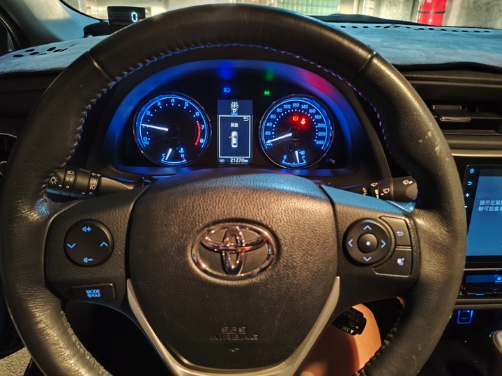 2017 TOYOTA ALTIS