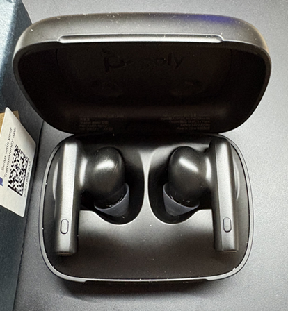 Poly voyager free 60藍芽耳機