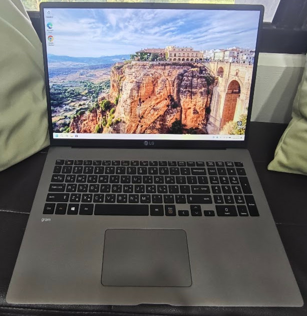Lg gram 17 17Z90N