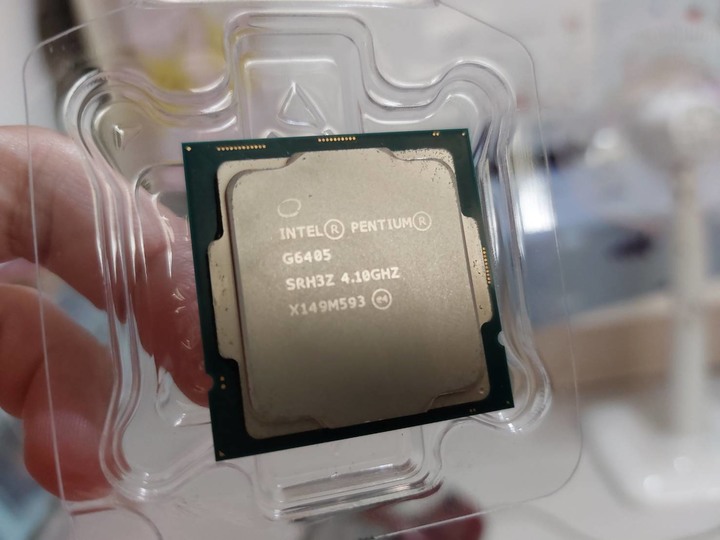 良品Intel Pentium Gold G6405 處理器 有內顯 十代 CPU 處理器 LGA 1200腳位CPU