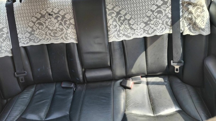 2006年 Nissan tiida 1.8