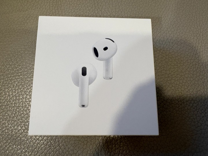 售Apple AirPods 5 無線充電版 已拆封