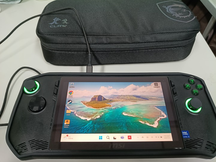 MSI A1M ULTRA5電腦遊戲掌機