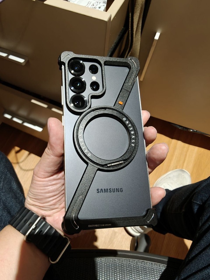 海外版S25ultra 有Esim 雙sim卡 保固還有11個月
