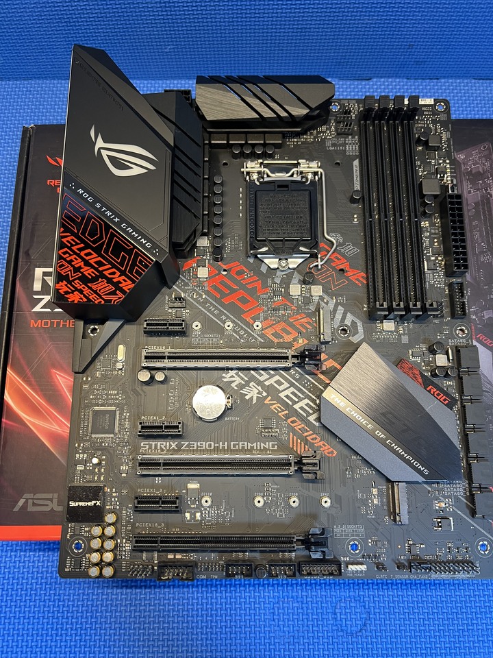 【二手出售】ASUS 華碩 ROG STRIX Z390-H GAMING 主機板