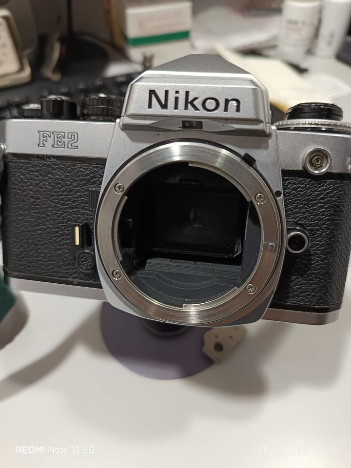 Nikon FE2