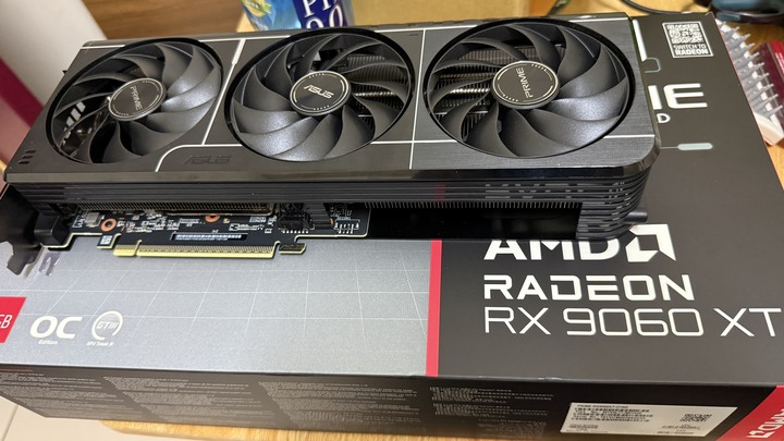 ASUS Prime Radeon™ RX 9060 XT OC 超頻版16GB GDDR6