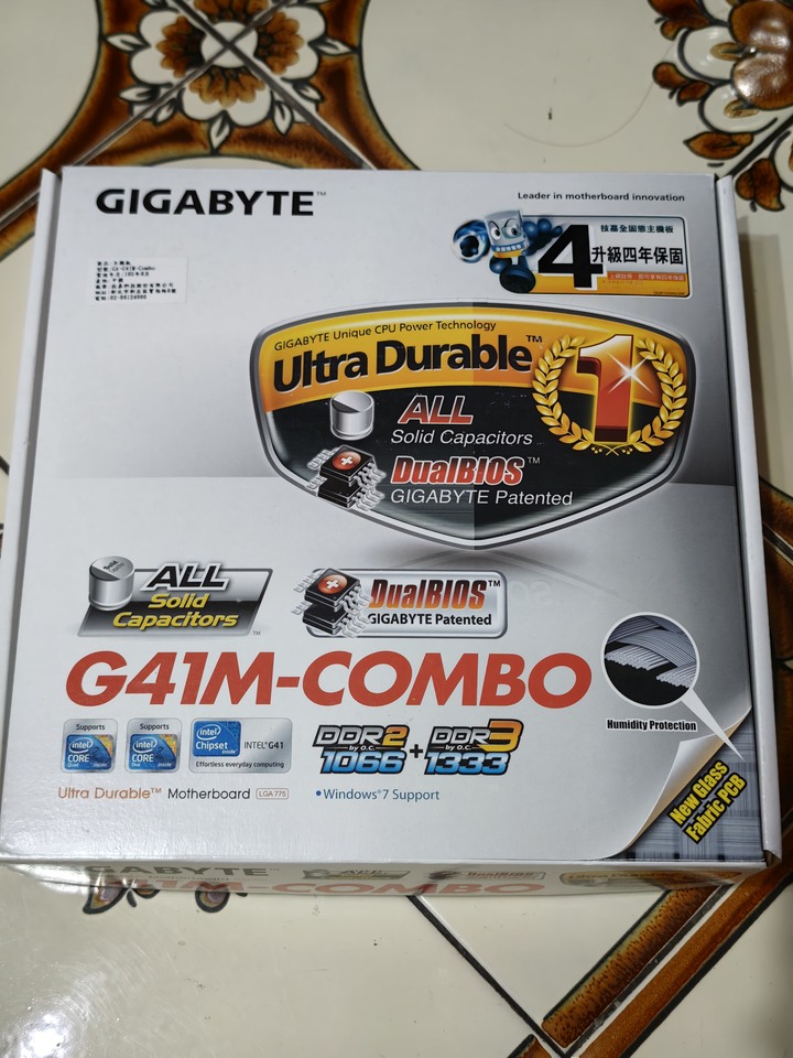 [贈送]GIGABYTE G41M-COMBO主機板