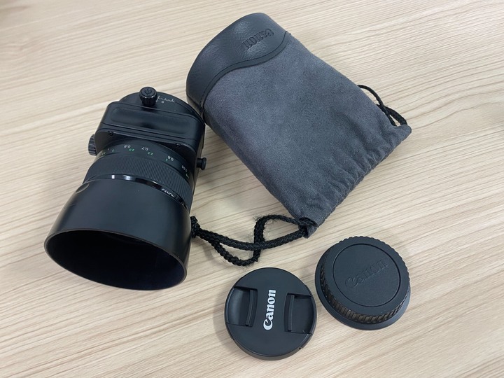 Canon TS-E 90mm f2.8全片幅定焦移軸鏡頭