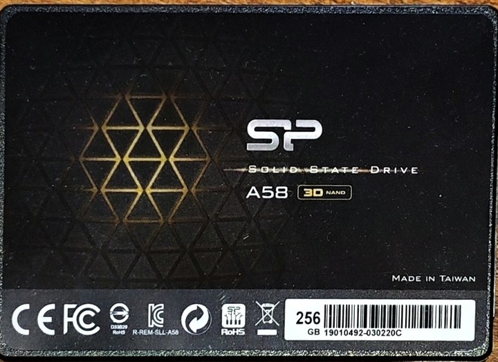 廣穎SP A58 SATA 256GB SSD