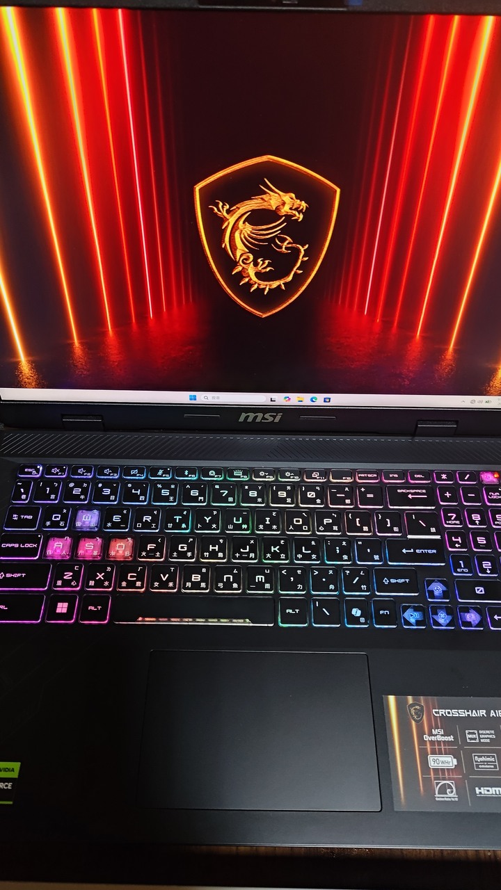微星 Crosshair A16 HX D7WGKG-044TW RTX5070 電競筆電 記憶體升級32G