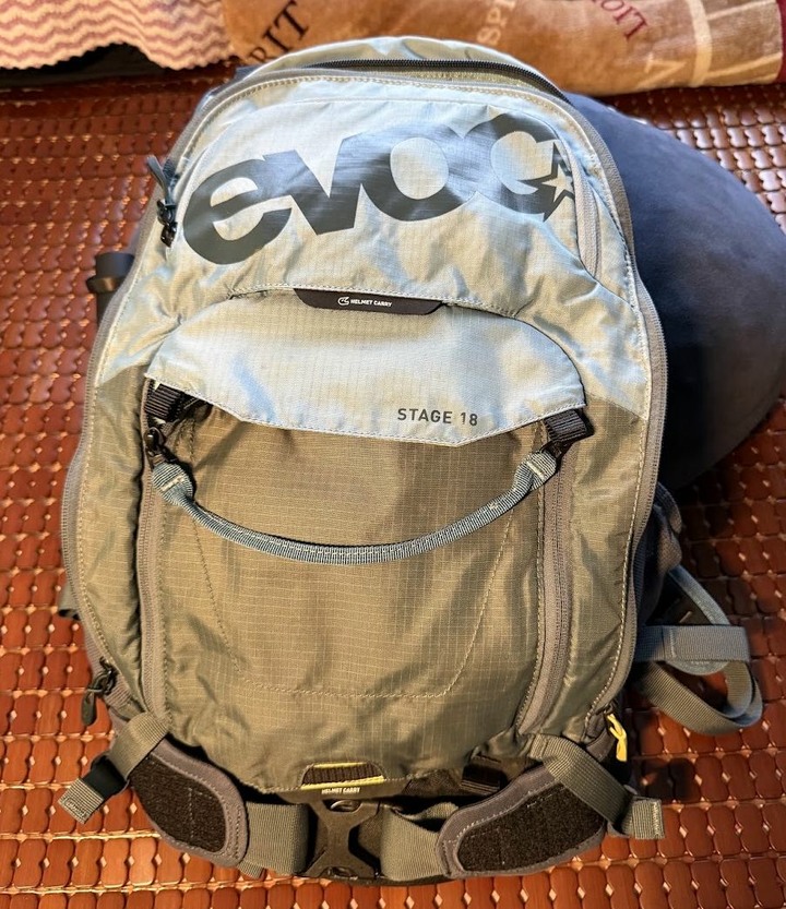 EVOC STAGE 18L