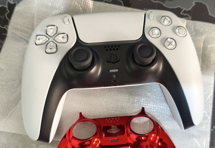 ps5手把 白色