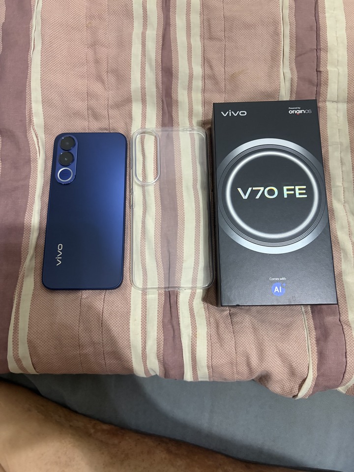 vivo v70 fe 藍 12/256