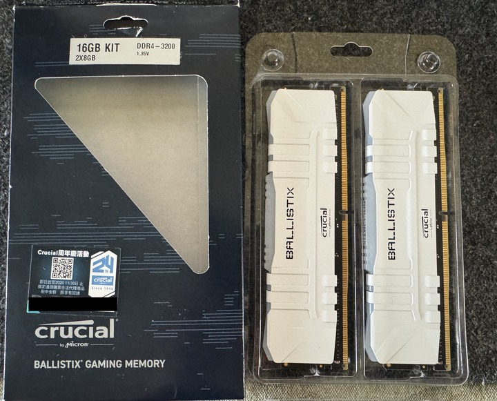 二手 美光 BALLISTIX DDR4 RGB 8G*2 雙通道